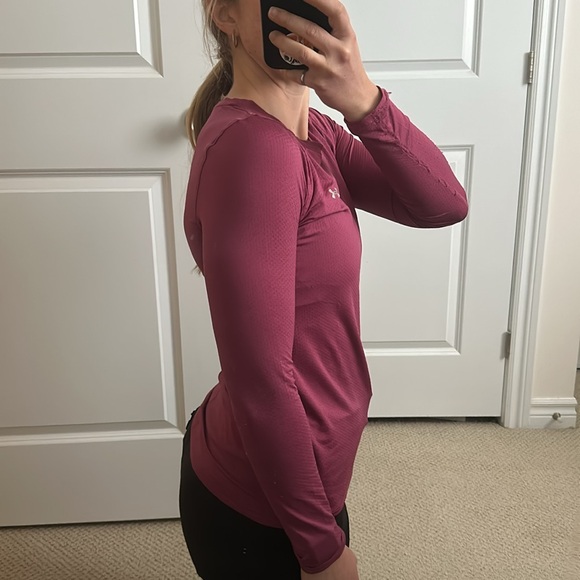 Under Armour Heat Guard Magenta Long Sleeve Top - Picture 2 of 5
